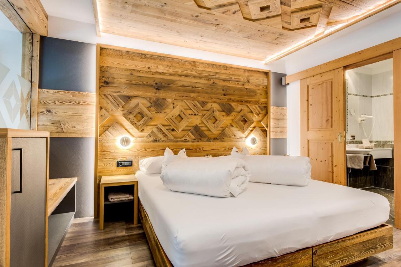 Hotel Muliac Selva di Val Gardena Ngoại thất bức ảnh