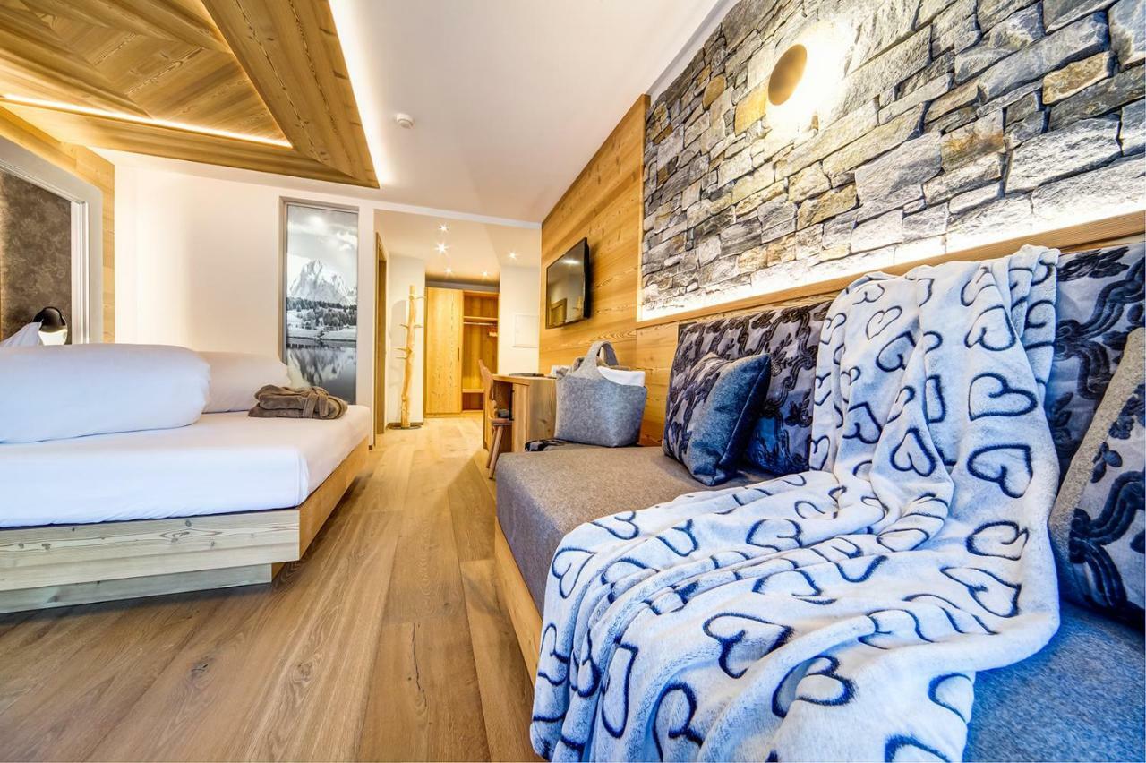 Hotel Muliac Selva di Val Gardena Ngoại thất bức ảnh