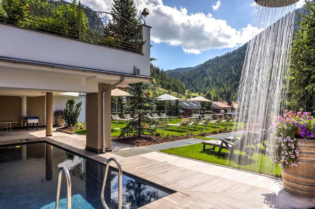 Hotel Muliac Selva di Val Gardena Ngoại thất bức ảnh